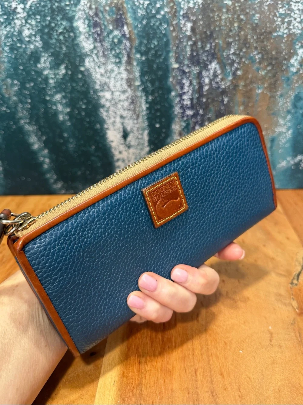 Dooney & Bourke Classic Pebble Grain Blue Tan Zip Wristlet Wallet